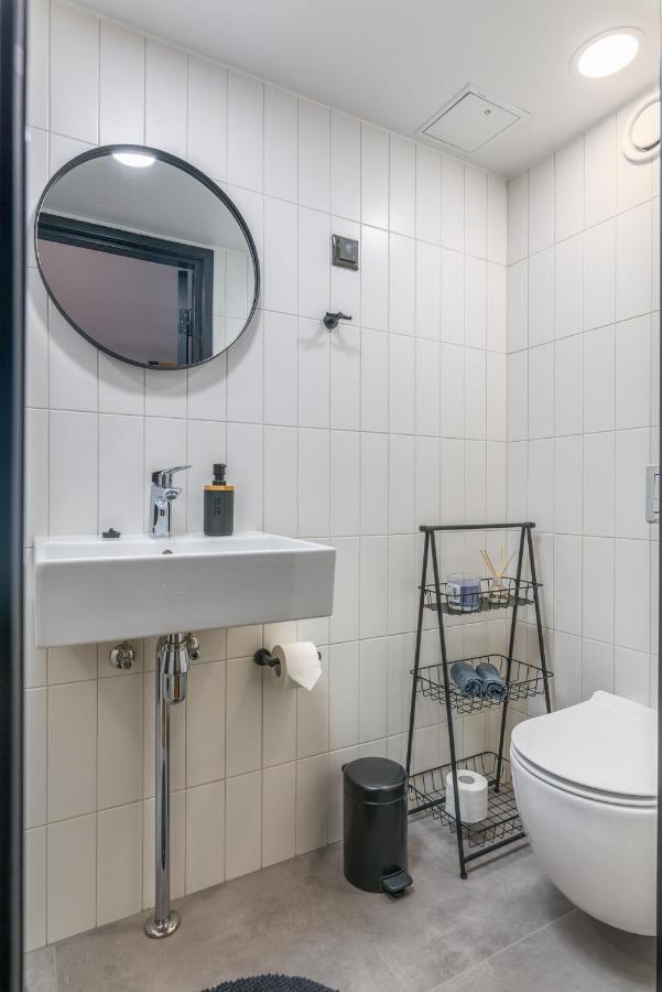 Apartamento Cosy Duo Loft - Self Check-In Tartu Exterior foto